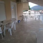 Maria *